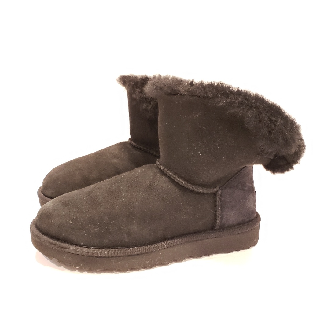 Ugg Arielle Back Bow Boots-Black Size 7